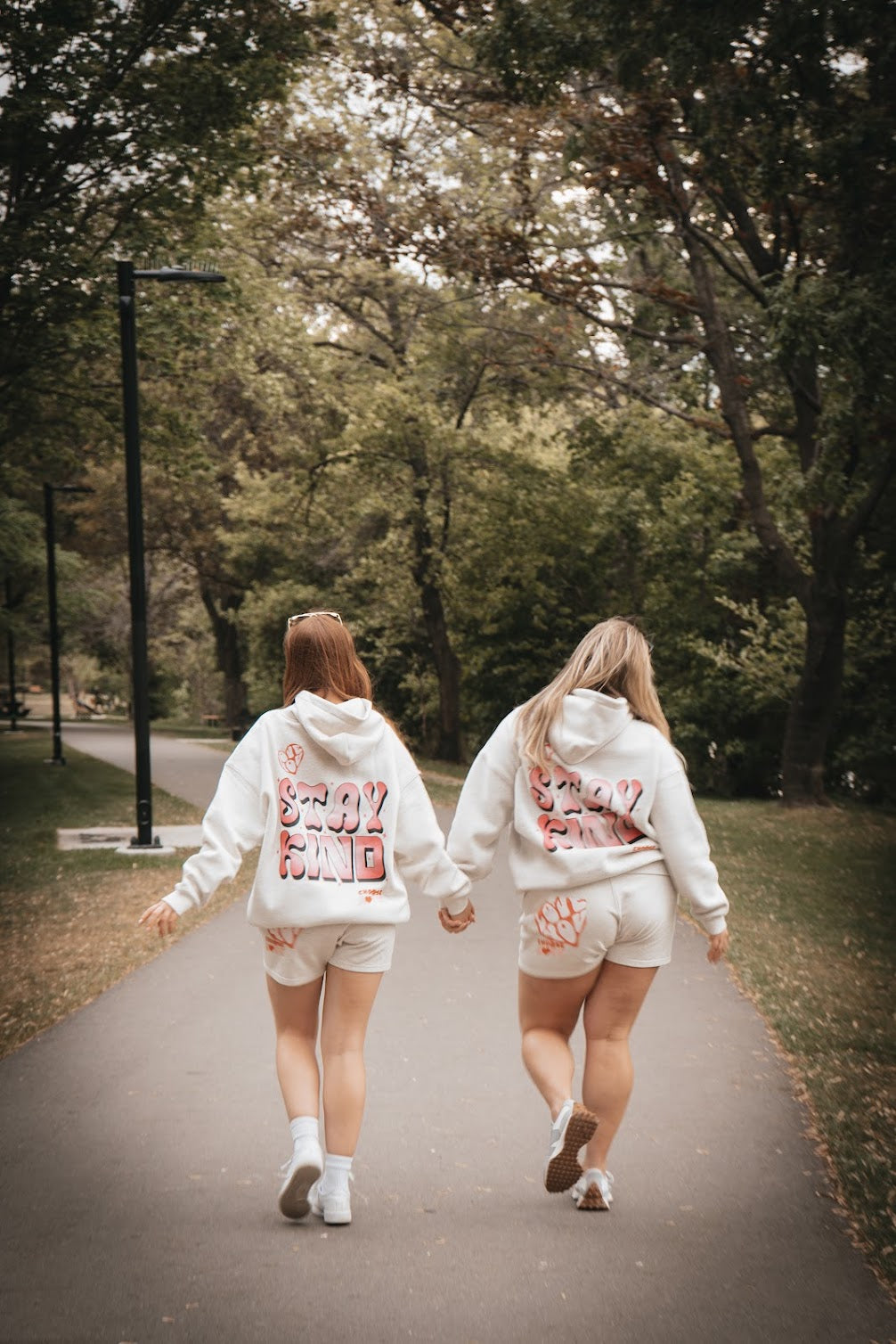 Stay Kind Sweat-shorts